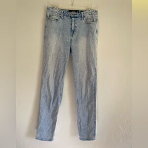 Hollister ultra high rise mom jean vintage stretch